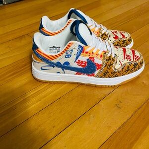 Nike  Blue Red Orange Tan Graphic Low-Top Sneakers